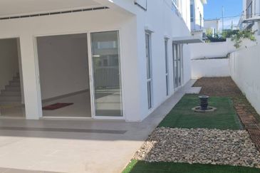 Suriaman 3, Bandar Sri Sendayan