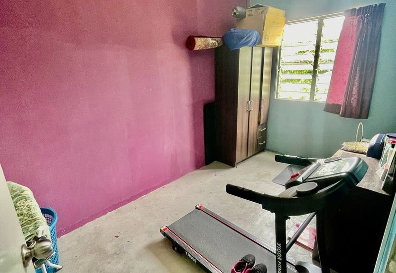 ~ 2 STOREY TERRACE HOUSE UNIT@ BANDAR SPRINGHILL, LUKUT PORT DICKSON FOR SALE