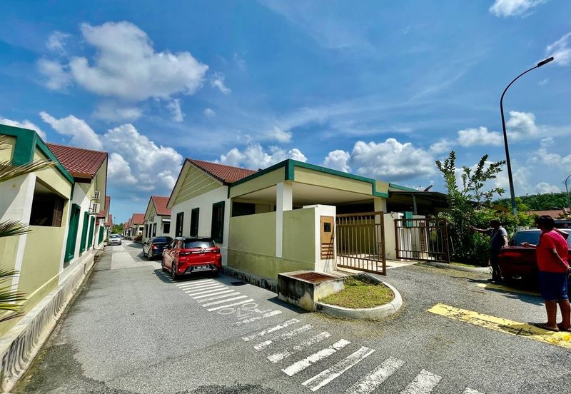 TAMAN BAYU INDERA, LUKUT