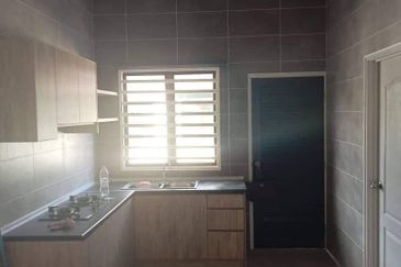 ~ LOT BUMI- UNIT CANTIK SINGLE STOREY TAMAN BAYU INDERA LUKUT PORT DICKSON 