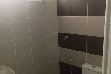 ~ LOT BUMI- UNIT CANTIK SINGLE STOREY TAMAN BAYU INDERA LUKUT PORT DICKSON 