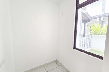 Tenderfields @ Eco Majestic