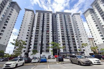 Residensi Laguna Biru 2