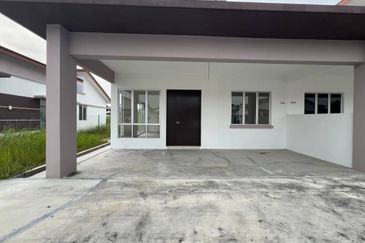 Brand New ‼️ Under Warranty ‼️