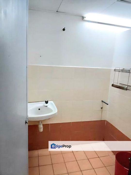 Freehold ‼️ Refurbished Unit ‼️, Negeri Sembilan, Nilai