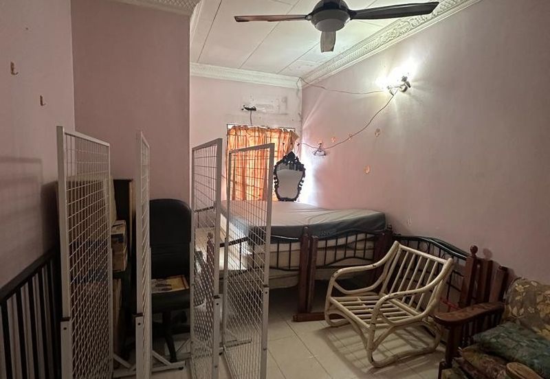  2 Storey Terrace House @ Shah Alam 