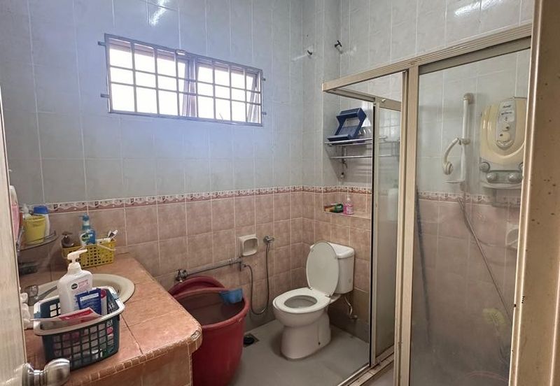  2 Storey Terrace House @ Shah Alam 