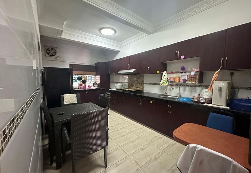  2 Storey Terrace House @ Shah Alam 