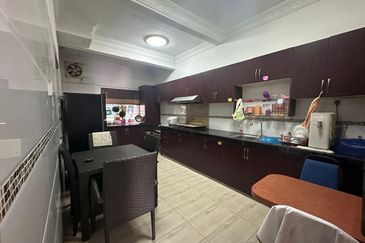  2 Storey Terrace House @ Shah Alam 