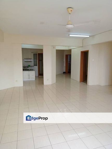 For Rent# Regency COndominium, Klang# Partially furnished, Selangor, Klang
