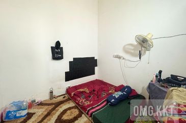 Taman Gembira, Jenjarom