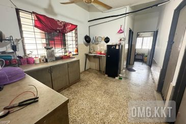 Taman Gembira, Jenjarom