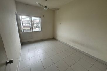 Pangsapuri Akasia, Bandar Botanic