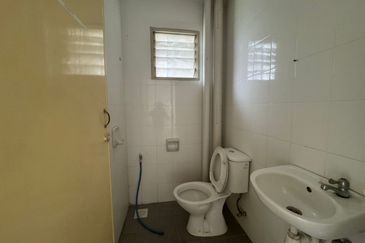 Pangsapuri Akasia, Bandar Botanic