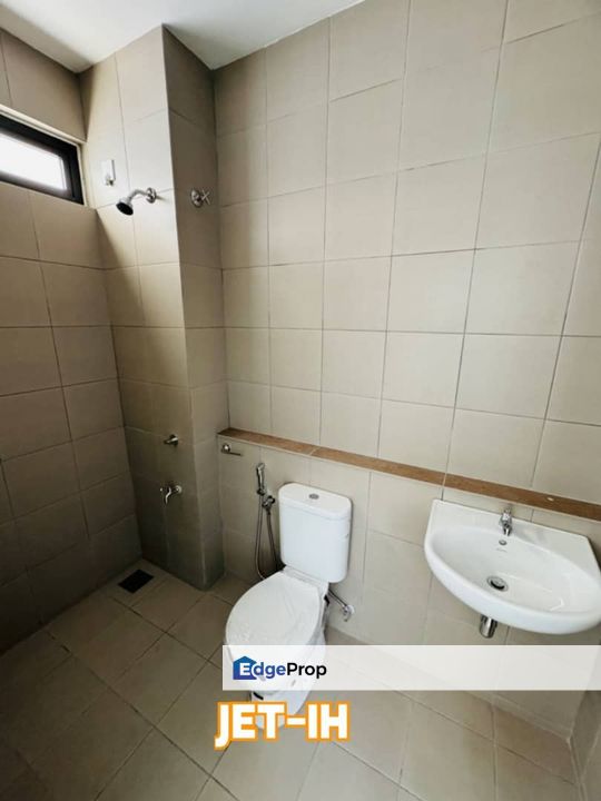 For Sale Nadira Bandar Bukit Raja, Klang Double Storey House , Selangor, Klang