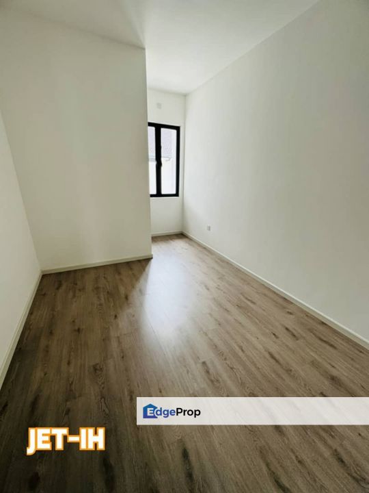 For Sale Nadira Bandar Bukit Raja, Klang Double Storey House , Selangor, Klang