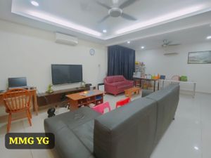 For Sale Taman Teluk Pulai, Klang Corner Double storey House with Huge ...