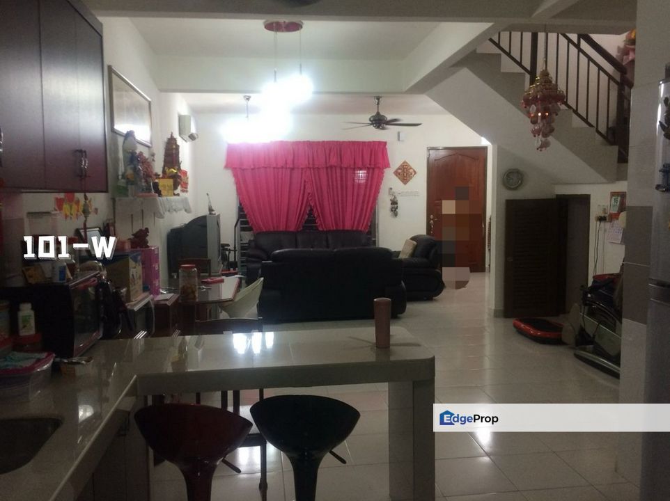 For Sale Bandar Parklands,Klang Double Storey Partially Furnished, Selangor, Klang