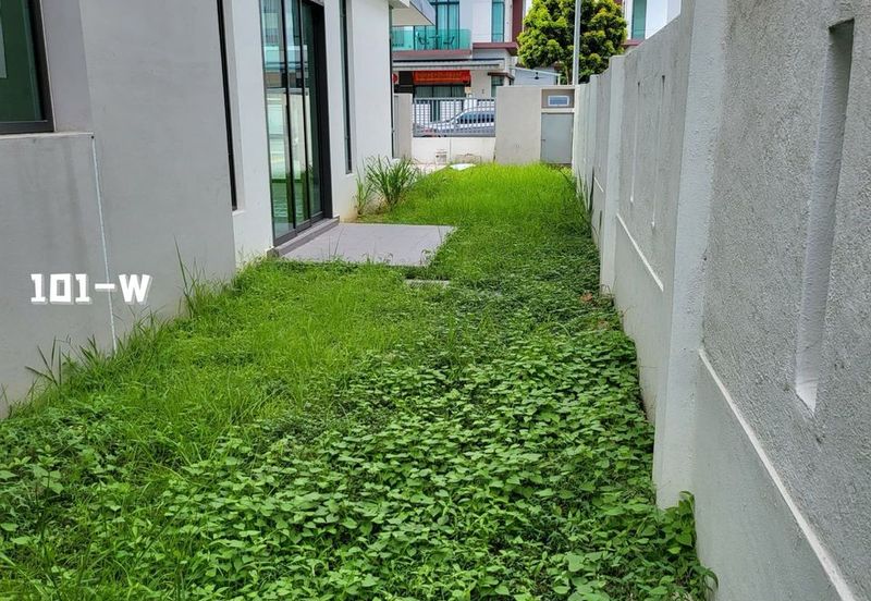 Canary Garden @Bandar Bestari