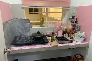 Karisma Apartment @ Eco Majestic