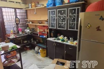 Lorong Selat Selatan 30