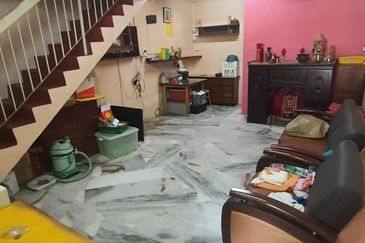 Lorong Selat Selatan 30