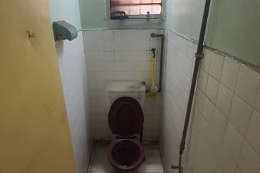 Lorong Selat Selatan 30