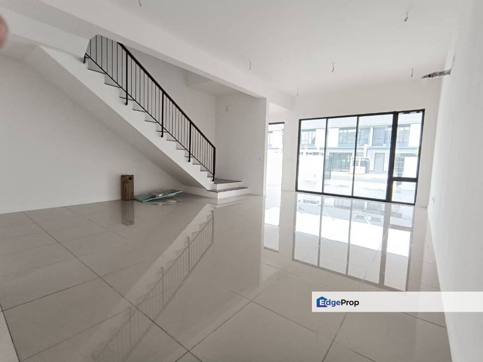 For Sale Nadira Bandar Bukit Raja Klang Double Storey House , Selangor, Klang
