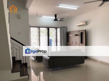 For Rent Double Storey Cogan Bukit raja Endlot Unit Partially Furnished Facing No house , Selangor, Klang