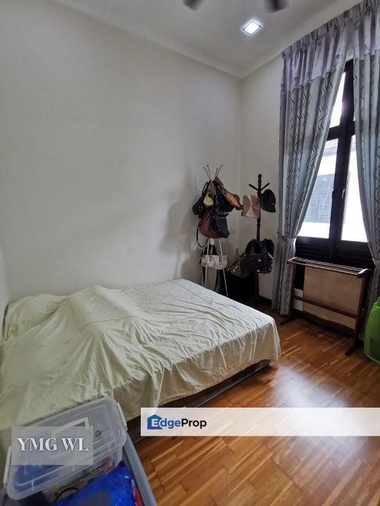 For Sale Kota Bayuemas Klang Double Storey Semi-D Renovated, Selangor, Klang