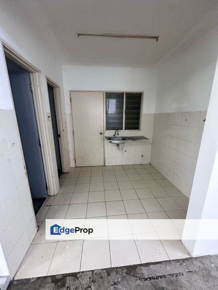 For rent Pangsapuri sentosa, setia alam basic nearby school, Selangor, Setia Alam/Alam Nusantara
