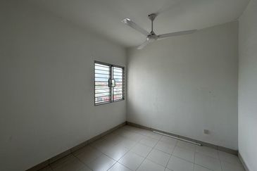 Pangsapuri Akasia, Bandar Botanic