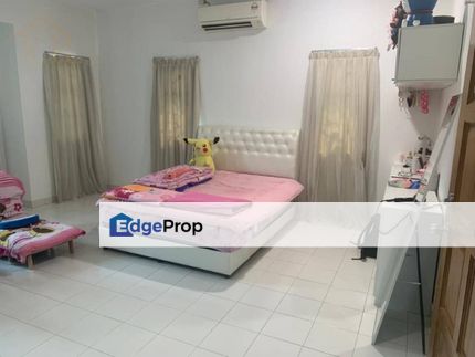 For Rent Butterfly Park @ Bandar Bukit Tinggi Klang  Double Storey Superlink partially furnished, Selangor, Klang