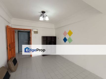 For  Sale Cheras Perdana Apartment Partially furnished renovated lowest floor, Selangor, Cheras