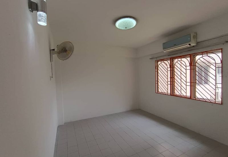 Cheras Perdana Apartment Block D, E