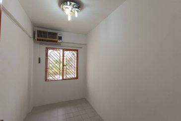 Cheras Perdana Apartment Block D, E