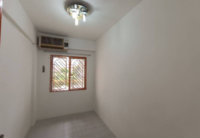 Cheras Perdana Apartment Block D, E