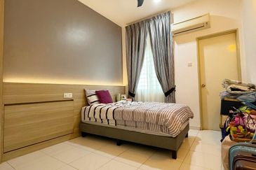 Ayu Lestari, Alam Nusantara