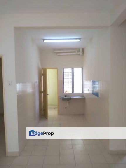 For rent pangsapuri kasuarina, bandar botanic corner ground floor basic  nearby aeon bukit tinggi klang, Selangor, Bandar Botanic/Bandar Bukit Tinggi