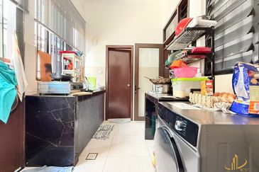 Zeyheri, Setia Utama 2