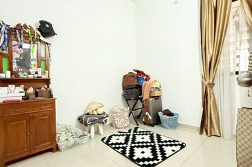 Zeyheri, Setia Utama 2