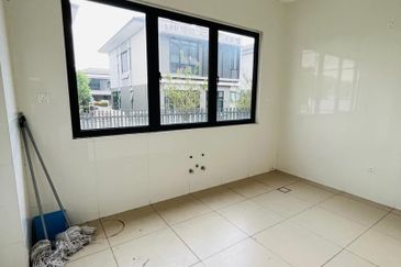 Dremien @ Eco Ardence