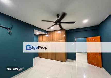 For rent taman sentosa klang double storey renovated endlot, Selangor, Klang