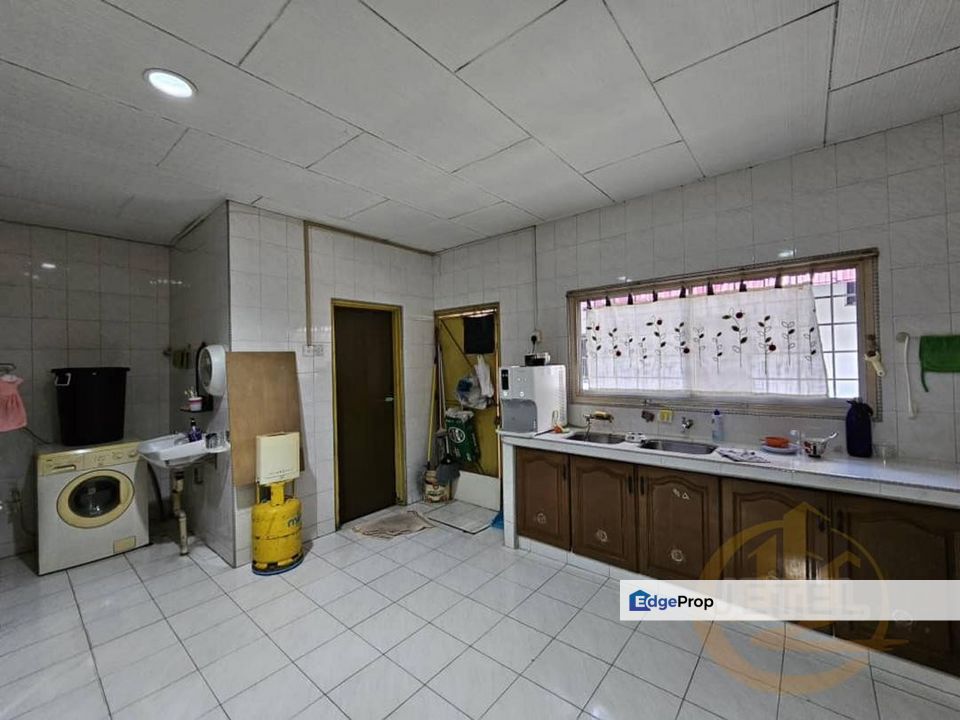For sale taman desawan, klang double storey kitchen fully extended, Selangor, Klang