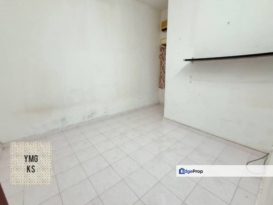 For sale Taman Bayu Perdana Klang Double Storey  renovated partially furnished, Selangor, Klang