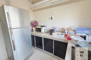 Golden Villa Apartment