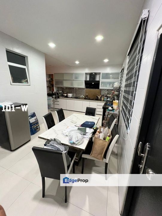 For sale meranti hillpark, puncak alam double storey extended renovated fully furnished , Selangor, Sekinchan