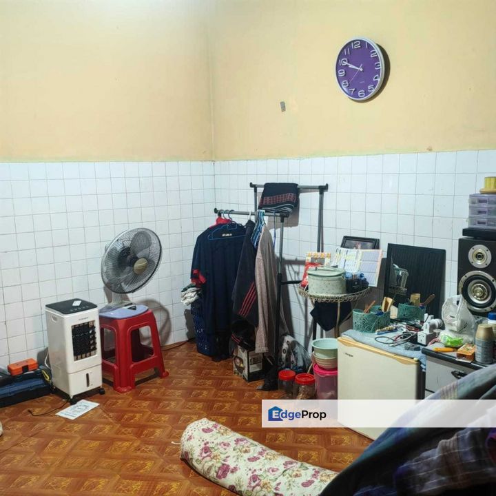 For sale Jalan Jujur, Taman Sri Muda, Shah Alam double storey low cost, Selangor, Shah Alam