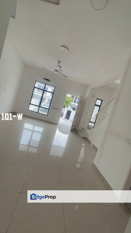 For sale Graham Garden Eco Grandeur, Puncak Alam  Good Condition double storey below market price , Selangor, Bandar Puncak Alam