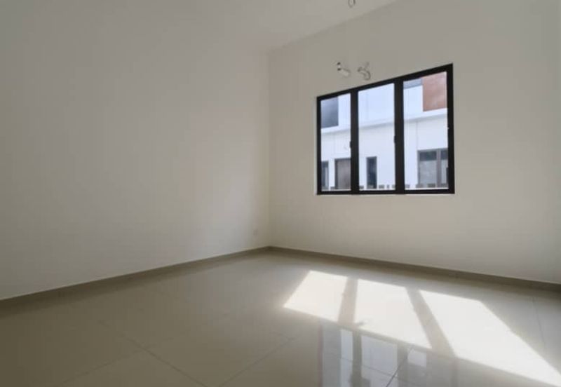 Canary Garden @Bandar Bestari